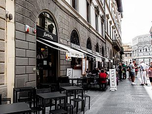 pane-a-firenze-2-mila-focaccine-fresche-ogni-ora-da-40-cent