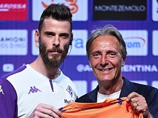 viola-de-gea-si-presenta