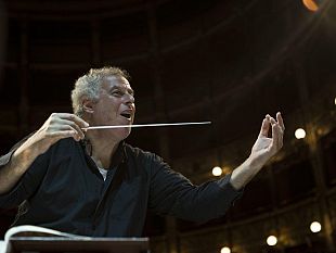 b307122352-daniel-oren-sul-podio-del-festival-puccini-per-la-prima-recita