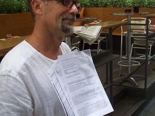 b401081823-notte-a-firenze-forse-e-arrivato-il-tempo-di-darsi-un-regolamento