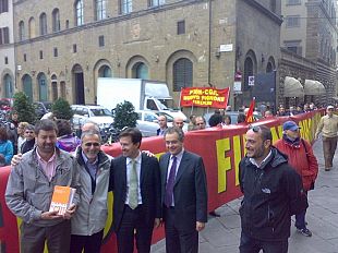 b304102213-stabilimenti-in-toscana-situazione-e-prospettive-future-per-i-lavoratori