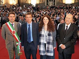 b110132300-firenze-cum-laude-in-palazzo-vecchio-le-matricole-universitarie