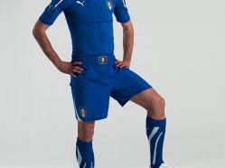 b008061901-l-italia-di-prandelli-parte-da-cassano-balotelli-e-amauri
