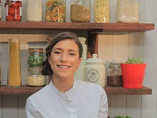 cucina-la-toscana-enrica-della-martira-su-food-network-con-pane-olio-e-fantasia