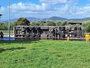 sp34-di-rosano-si-ribalta-autoarticolato