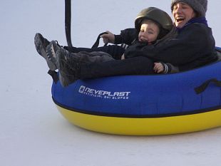 torna-il-parco-giochi-e-sport-invernali-in-riva-allarno