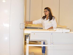 meyer-nuova-risonanza-3-tesla-e-la-sua-copia-giocattolo