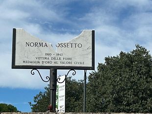 vandalizzata-la-targa-in-memoria-di-norma-cossetto