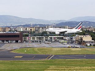 aeroporti-verso-lampliamento-della-pista-di-firenze