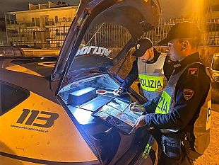 ubriaco-alla-guida-si-addormenta-al-semaforo