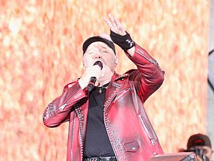 a-vasco-rossi-le-chiavi-della-citta-di-firenze