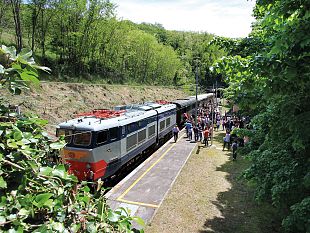 porrettana-express-inaugurato-a-pistoia-lanno-del-treno-turistico