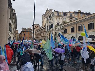 infermieri-e-tecnici-ce-il-contratto-e-85-euro-in-busta