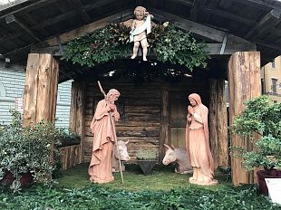 da-domenica-8-dicembre-il-presepe-sul-sagrato-della-cattedrale-di-firenze