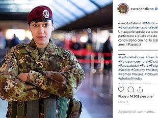 festa-della-donna-esercito-italiano-a-santa-maria-novella-la-soldatessa-su-instagram