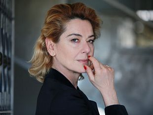 monica-guerritore-in-scena-al-festival-la-versiliana