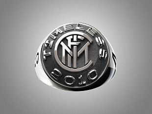 nove25-presenta-lanello-celebrativo-del-triplete-dellinter