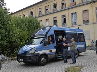 blitz-a-pozzolatico-sgomberato-lex-istituto-don-gnocchi