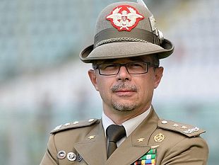 igm-generale-panizzi-e-il-nuovo-comandante