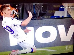 viola-straripante-avanti-in-coppa-segna-anche-il-pistolero