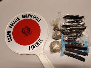 cascine-piper-recupera-hashish-e-marijuana-vicino-al-ponte-della-tramvia