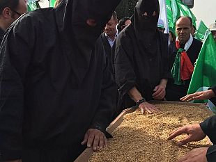 il-grano-italiano-e-morto-funerale-in-toscana