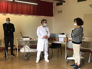 torregalli-in-ospedale-i-primi-pc-ed-ecografi-di-doniamo