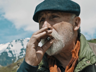 domani-al-cinema-la-compagniathe-milky-way-nessuno-si-salva-da-solo-di-luigi-dalife