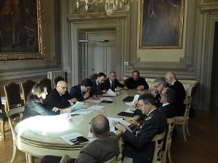 sicurezza-a-firenze-contrasto-ai-venditori-abusivi-anche-di-notte