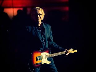 umberto-tozzi-acustico-al-verdi-di-firenze