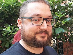 prof-fiorentino-sospeso-per-la-social-bestemmia-sul-nome-del-ministero