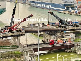 livorno-cgil-polemica-sul-crollo-del-ponte-alla-darsena-toscana