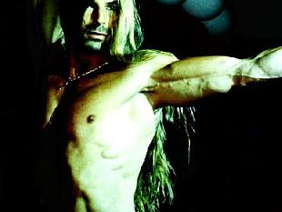 b203071653-off-limits-da-parigi