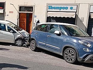 incidente-al-galluzzo-ferita-anziana-signora-al-volante