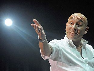 risate-con-maurizio-battista-al-tuscany-hall