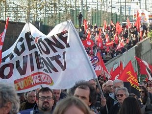 ex-gkn-la-rsu-con-la-sentenza-acquistiamo-tempo