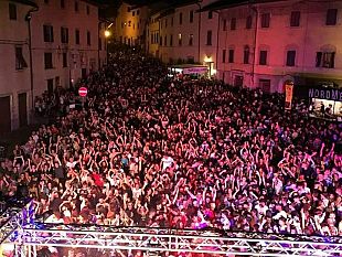 san-piero-a-sieve-la-discoteca-piu-grande-ditalia