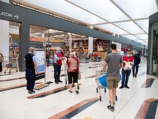 nel-2020-unicoop-firenze-ha-donato-21-milioni-di-euro-di-generi-alimentari