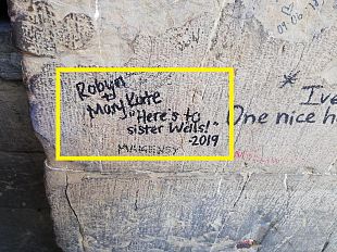 imbratta-ponte-vecchio-denunciata-giovane-straniera