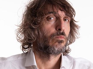 tocca-quasi-il-fondo-il-programma-del-al-caffe-de-la-versiliana