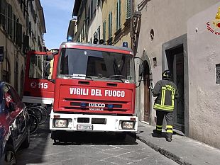 incendio-a-firenze-pasta-allitaliana-ma-dimenticano-lacqua