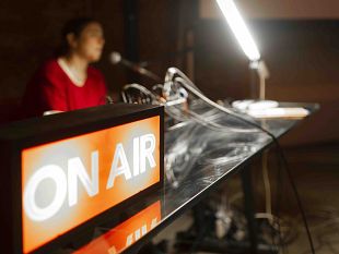torna-lucia-la-radio-al-cinema
