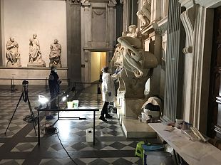 ultimato-il-restauro-della-sagrestia-nuova-di-michelangelo
