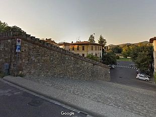 incendio-a-firenze-morte-tra-le-fiamme-sviluppatesi-in-giardino