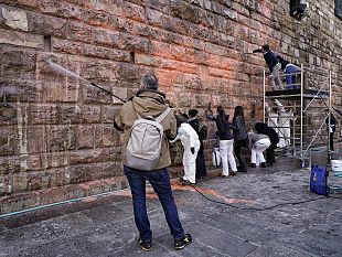 palazzo-vecchio-imbrattato-il-gesto-era-stato-preannunciato