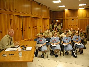 b110141010-convegno-a-firenze-su-mass-media-ed-istituzioni