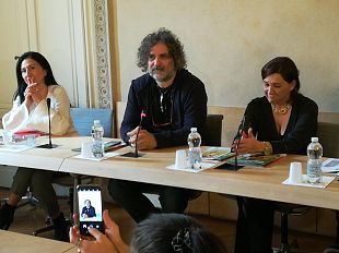 guida-allecologia-quotidiana-di-unicoop-e-legambiente-illustrata-da-makkox