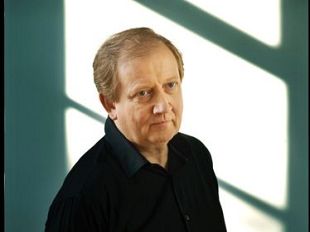 wim-mertens-live-nel-chiostro-del-carmine