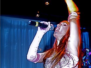 b012291334-gran-veglione-di-san-silvestro-firmato-otel