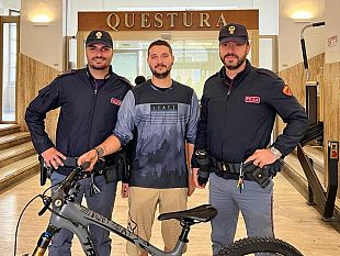 bici-da-7500-euro-rubata-in-un-attimo-la-polizia-risolve-il-caso